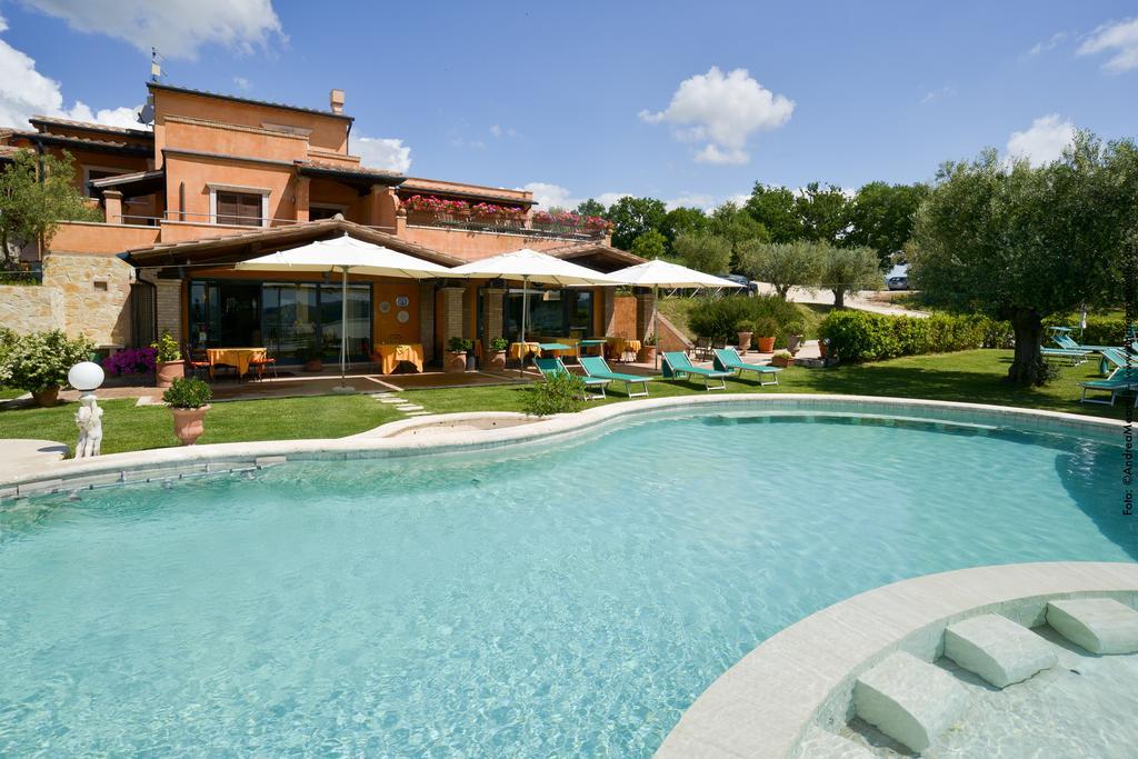 Hotel Saturno Fonte Pura Saturnia Bagian luar foto